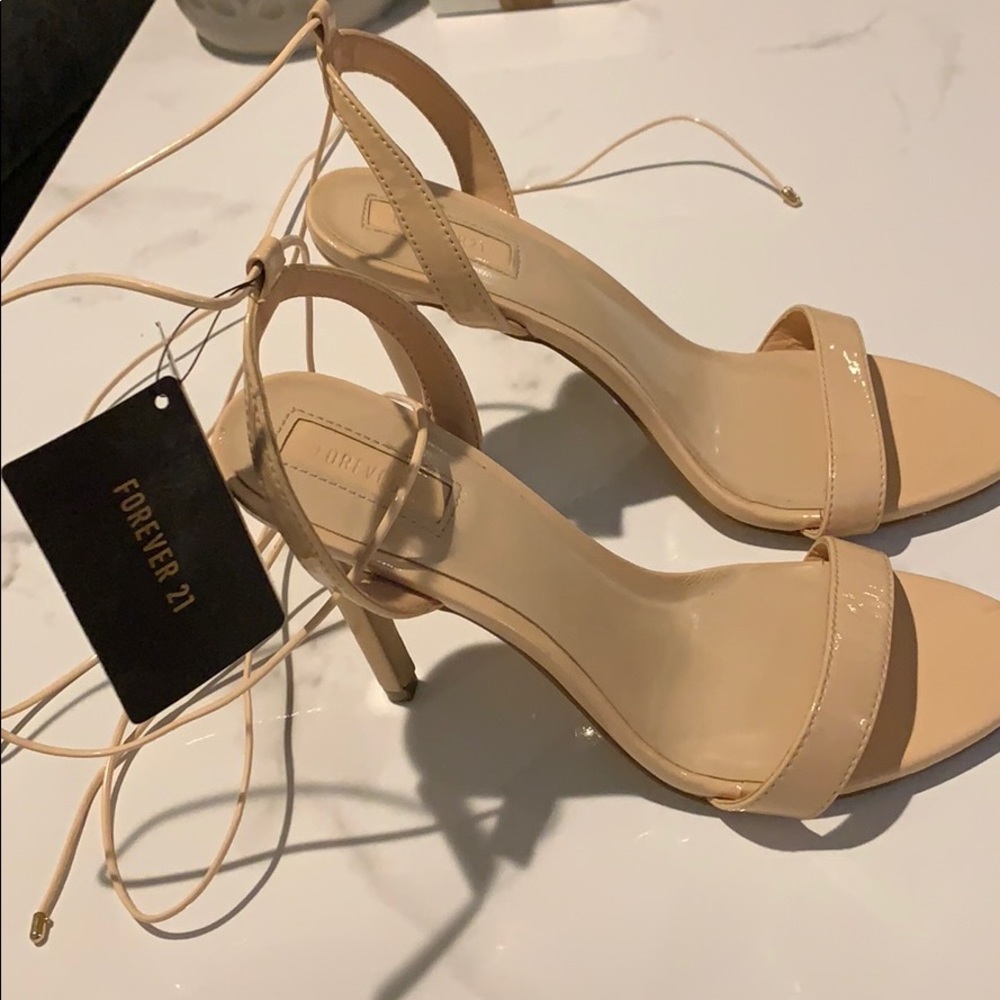 Heels - Picture 3 of 7